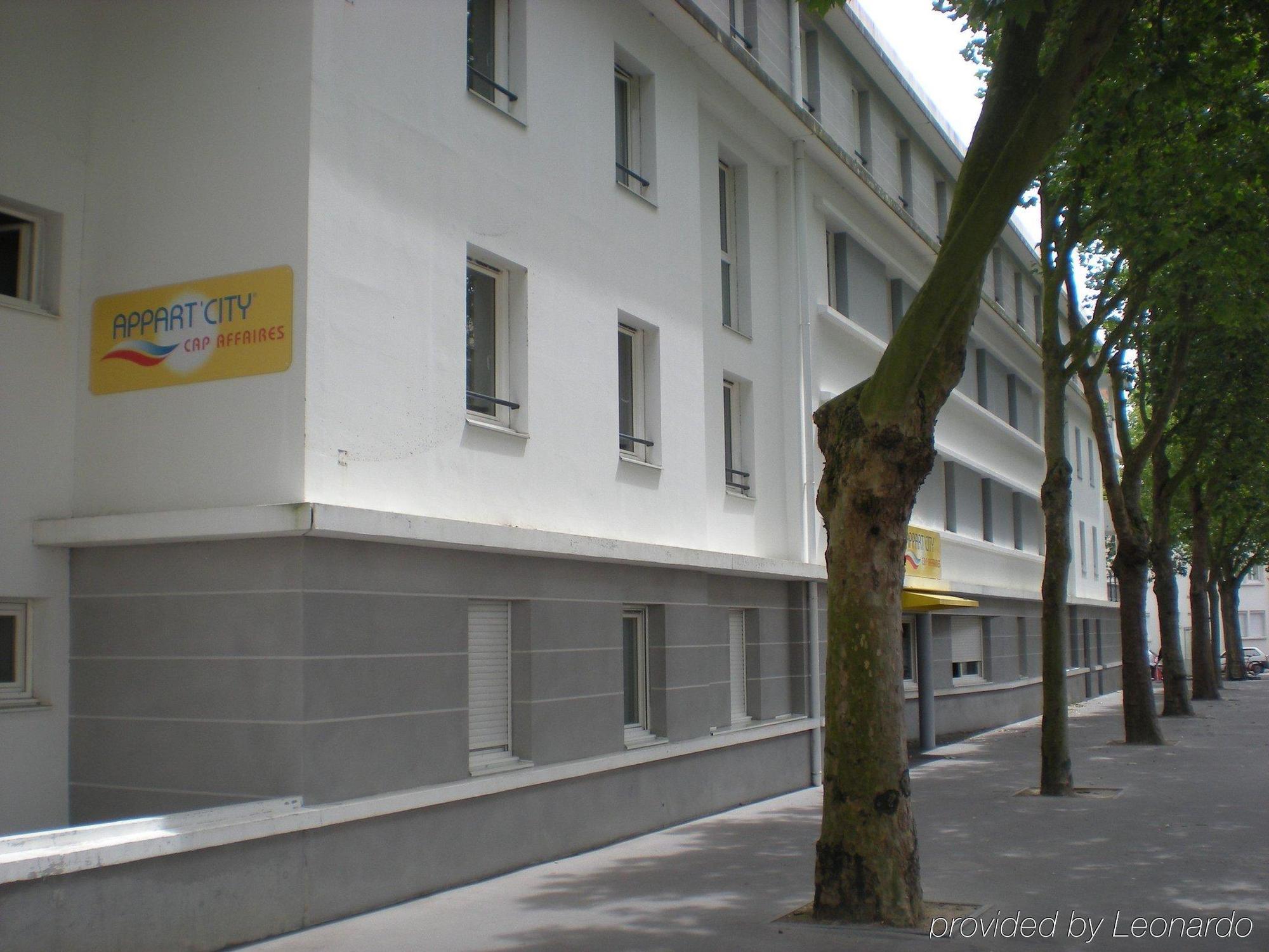 อัปปาร์ต ซิตี้ แซ็ง นาแซร์ ซองทร์ Aparthotel แซงต์-นาแซร์ ภายนอก รูปภาพ