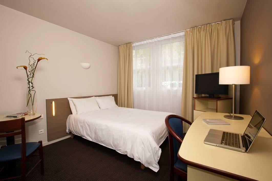 อัปปาร์ต ซิตี้ แซ็ง นาแซร์ ซองทร์ Aparthotel แซงต์-นาแซร์ ภายนอก รูปภาพ